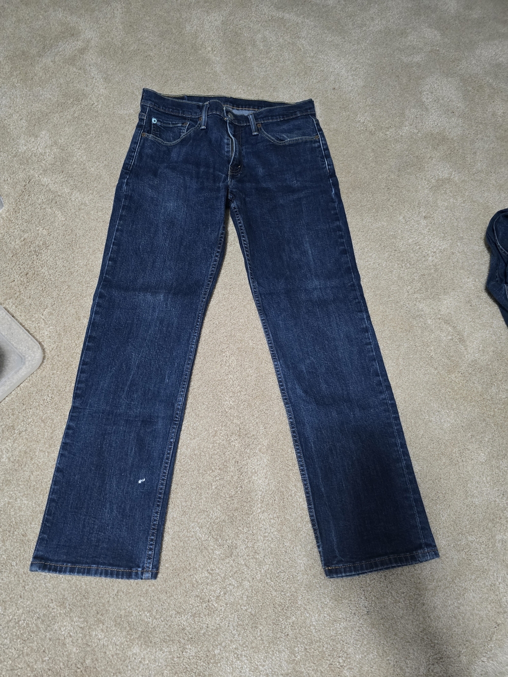 Classic Men's Straight-Leg Jeans - Dark Blue